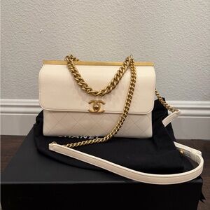 Lightly used Small Chanel Coco Luxe Quilted Lambskin Shoulder Bag w/ box dustbag